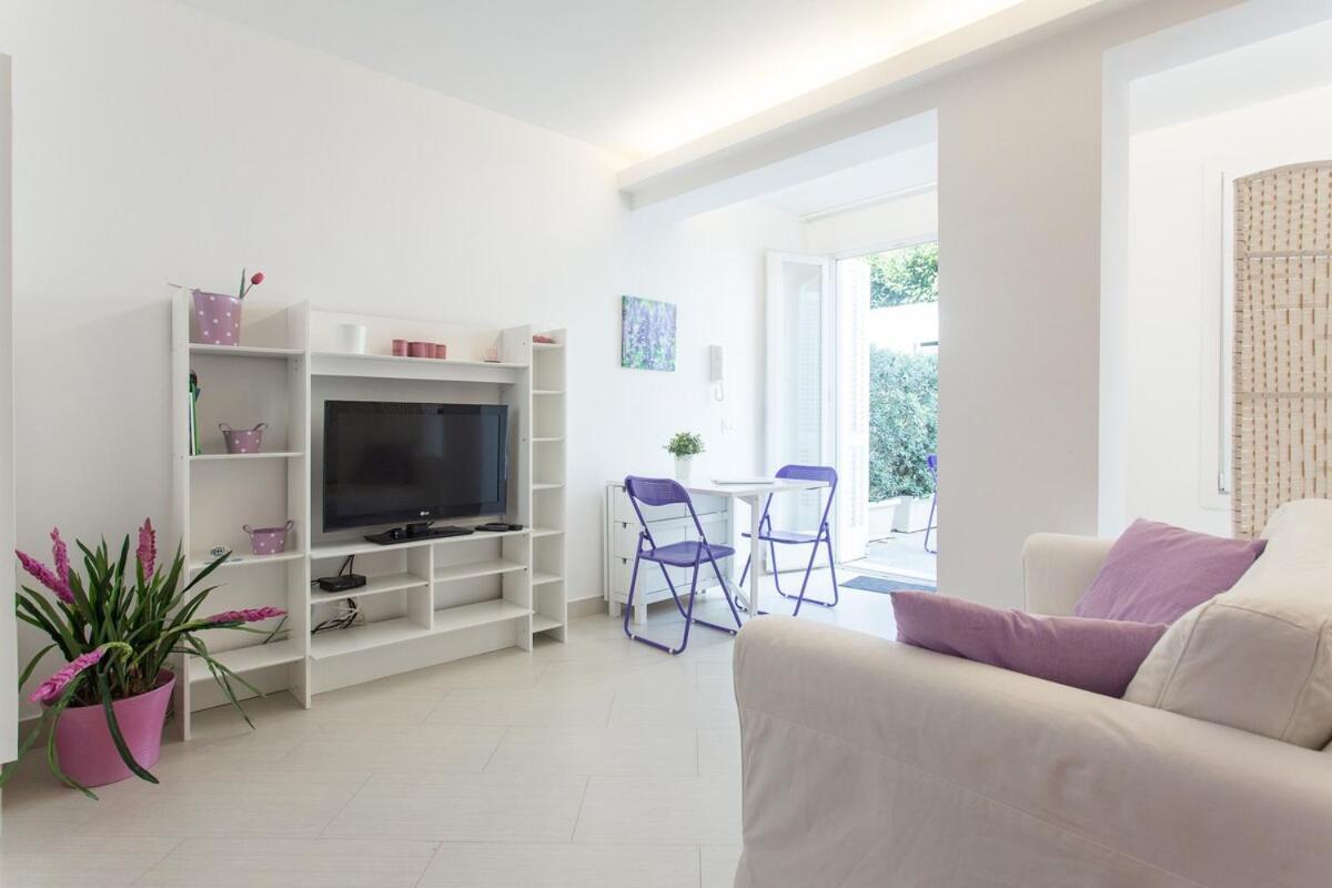 Mondello Suites Feels Like Home Kültér fotó